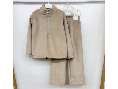 Костюм дитячий для дівчинки  (КС-73 рубчик велюр утеплений .)