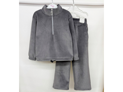 Костюм дитячий для дівчинки  (КС-73 рубчик велюр утеплений .)